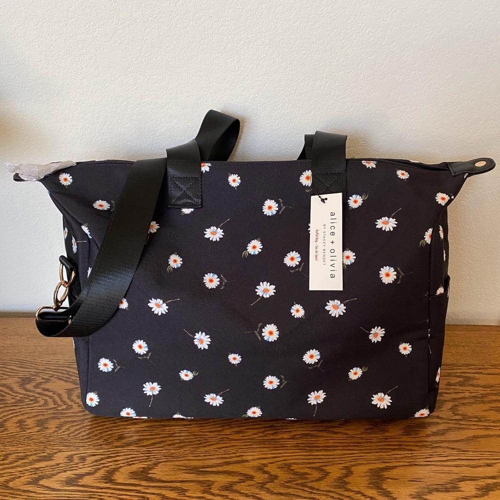 Alice + Olivia Black Daisy Floral Women's Duffle Travel Bag!